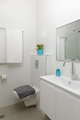 1ST Herzel beach apartment