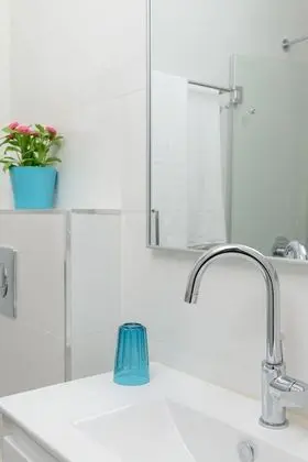 1ST Herzel beach apartment