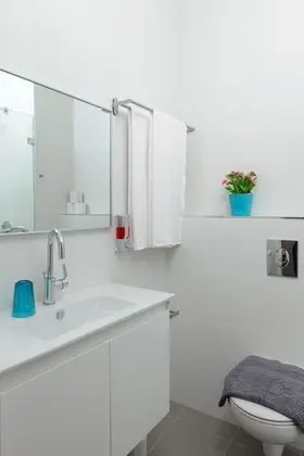 2nd Herzel beach apartment