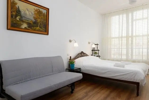 2nd Herzel beach apartment