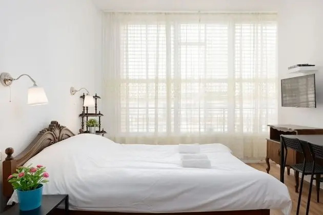 2nd Herzel beach apartment