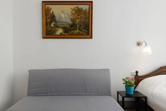 2nd Herzel beach apartment