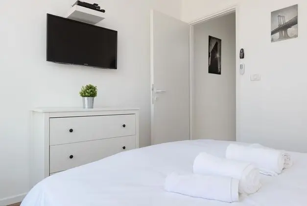 3rd Herzel beach apartment