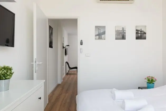 3rd Herzel beach apartment