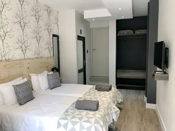 Hideout Room