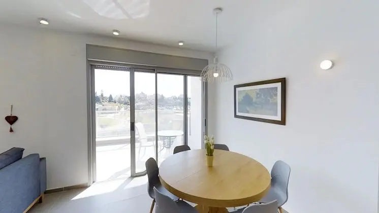 Luxury Apart Daire, 4 Yatak Odası, Balkon, Bahçe Manzaralı