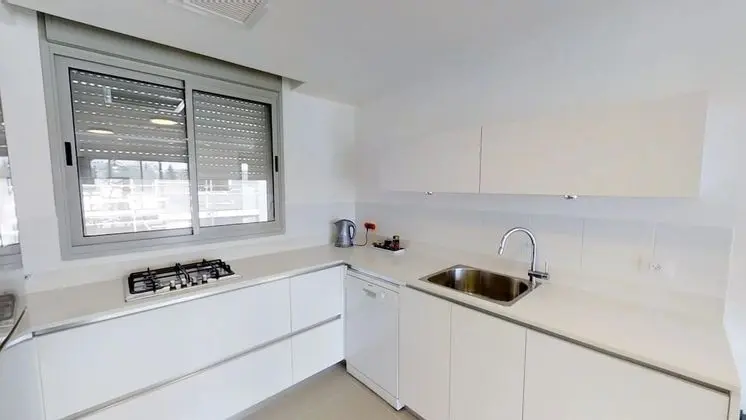 Luxury Apart Daire, 4 Yatak Odası, Balkon, Bahçe Manzaralı