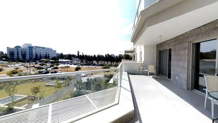 Luxury Apart Daire, 4 Yatak Odası, Balkon, Bahçe Manzaralı