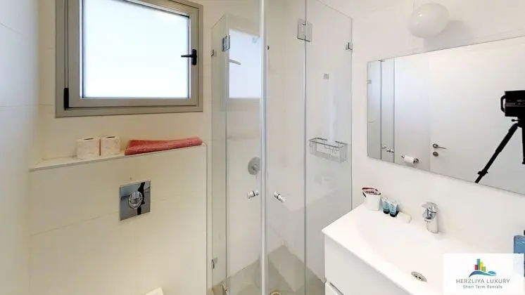 Luxury Apart Daire, 4 Yatak Odası, Balkon, Bahçe Manzaralı