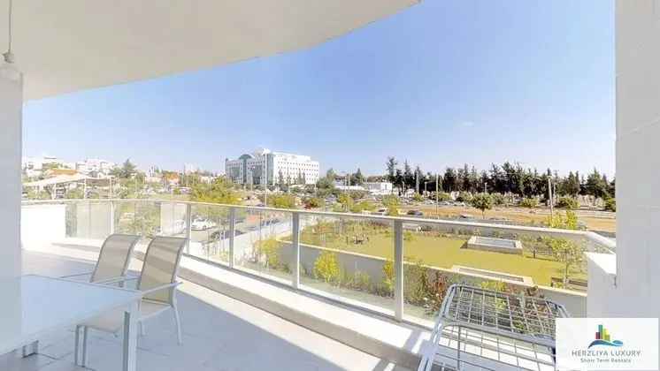 Luxury Apart Daire, 4 Yatak Odası, Teras, Bahçeli