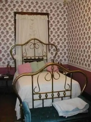 Carmen’s Room