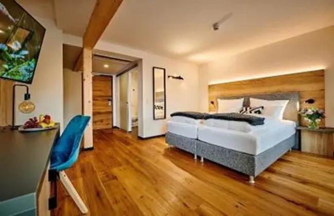 Comfort Tek Büyük Yataklı Oda