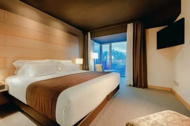 Junior Süit, Manzaralı