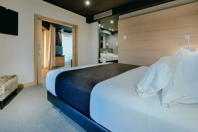 Junior Süit, Manzaralı