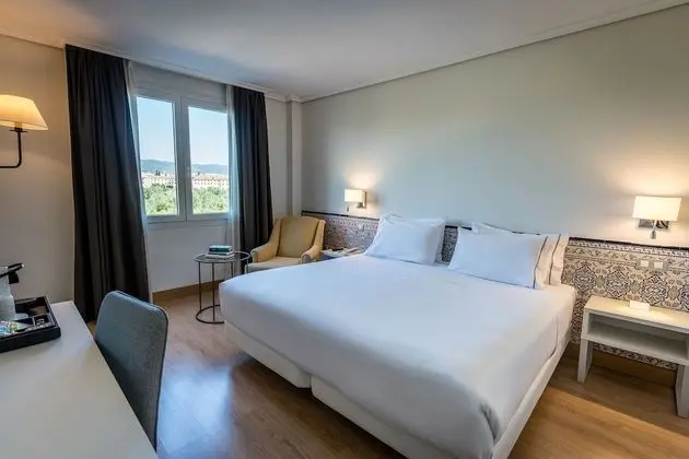 Standard Oda, Manzaralı