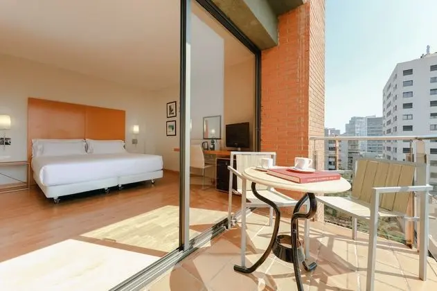 Superior Oda, Balkon