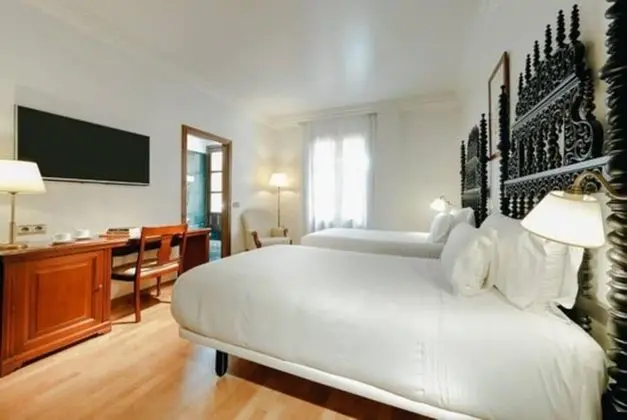 Classic İki Ayrı Yataklı Oda