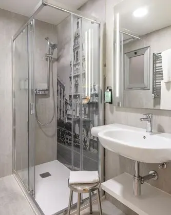 Standard Oda, Şehir Manzaralı