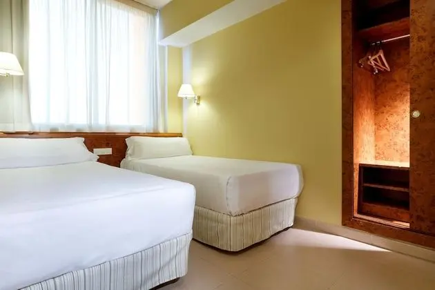 Standard Üç Kişilik Oda (Extra Large)