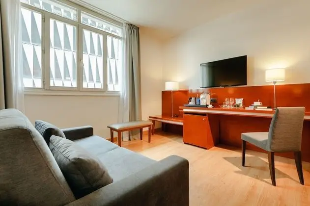 Family Dört Kişilik Oda