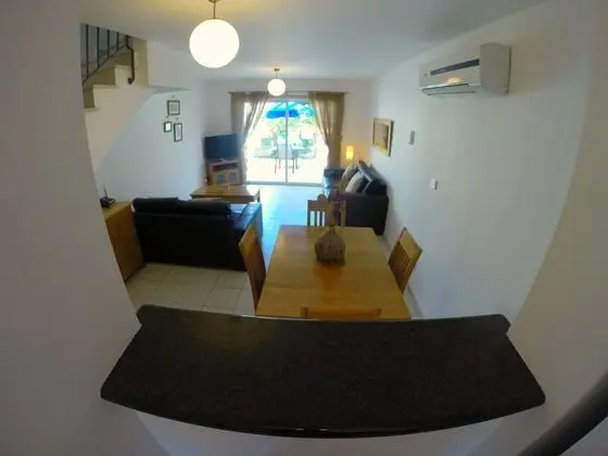 Villa, 2 Yatak Odası, Havuz Kenarı