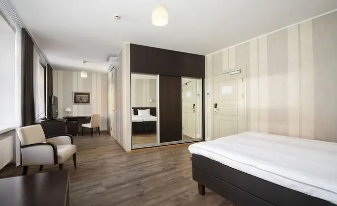 Standard Double room, Classical Side Building