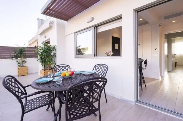 Family Apart Daire, Balkon