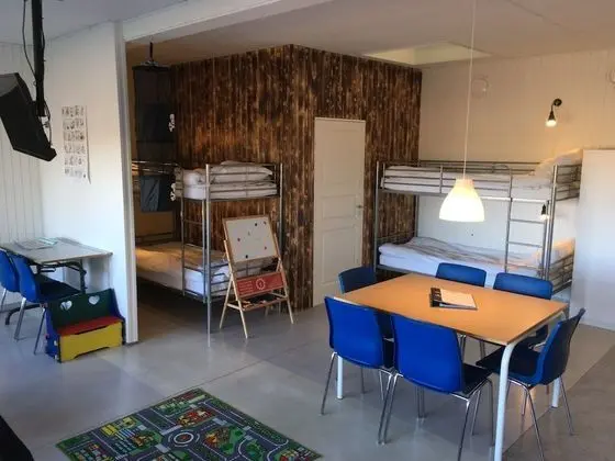 Big Studio Apartment with Private Bathroom & Kitchenette