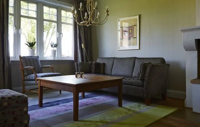 Junior Süit, Küvet