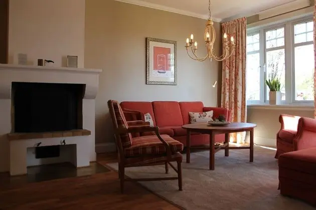 Junior Süit, Küvet