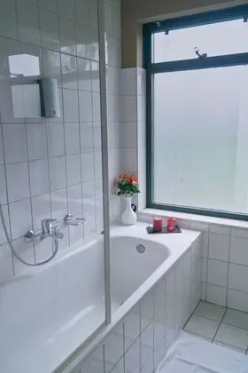 Tek Büyük Yataklı Oda, Küvet