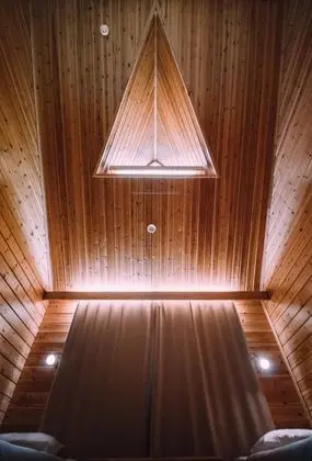 Tek Büyük veya İki Ayrı Yataklı Oda (Hotel)