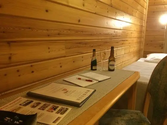 Tek Büyük veya İki Ayrı Yataklı Oda (Hotel)