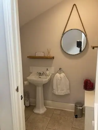 Kır Evi, Engellilere Uygun, Banyolu/Duşlu (Hetton Byre)