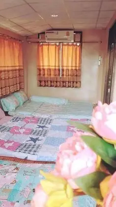 Ev