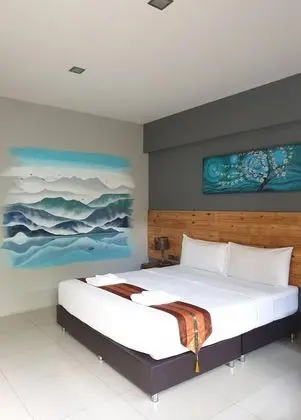 Deluxe King Room