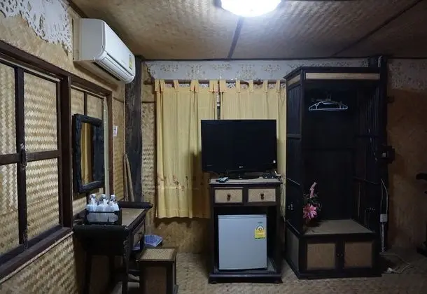 Triple Air-Con Room