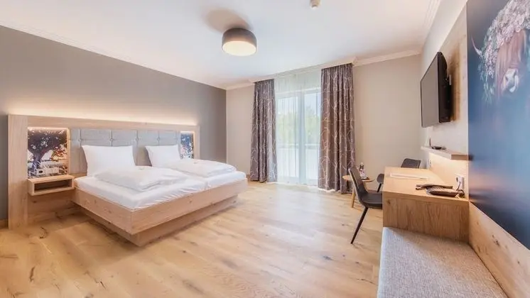 Tek Büyük Yataklı Oda