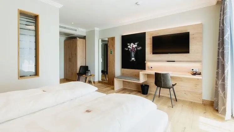 Tek Büyük Yataklı Oda