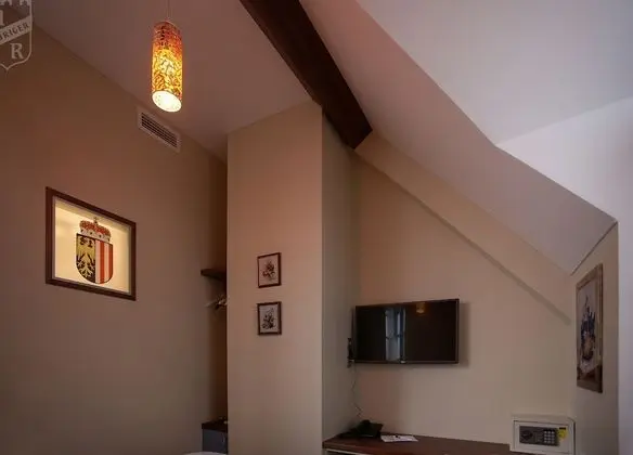 Superior Tek Büyük Yataklı Oda