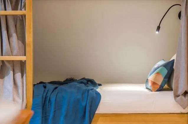 Ortak Ranzalı Oda, Sadece erkekler için