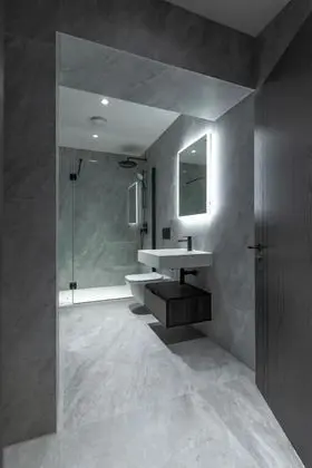 Tek Büyük Yataklı Oda