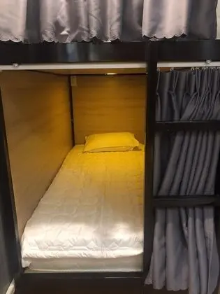 Ortak Ranzalı Oda, Karma Ranzalı Oda, Ortak Banyo