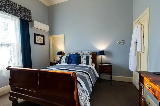 Standard Oda, Sigara İçilmez (Suite 4)