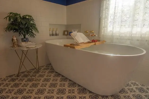 Standard Süit, 1 Yatak Odası, Sigara İçilmez, Bahçe Manzaralı (Suite 1)