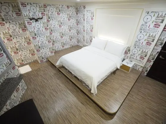 Panoramic Tek Büyük Yataklı Oda