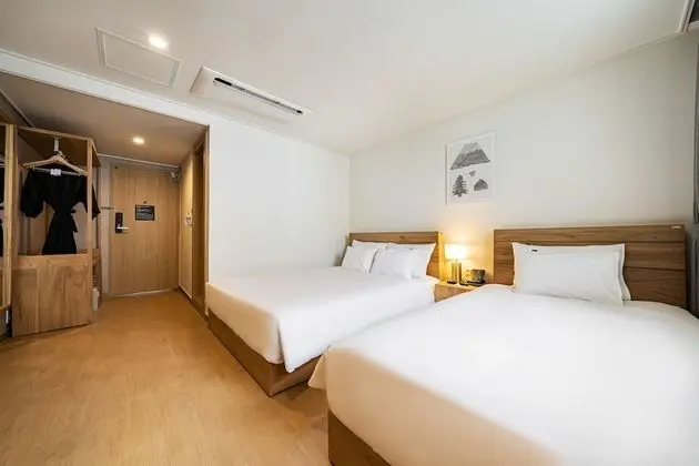 Deluxe İki Ayrı Yataklı Oda (Mer, Sky, Heavenly Bed)
