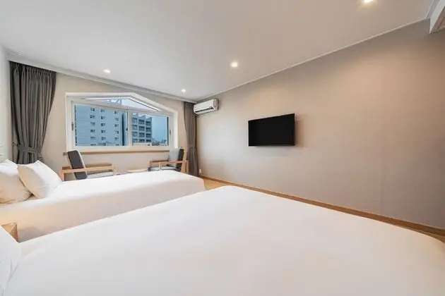 Deluxe İki Ayrı Yataklı Oda (Mer, Sky, Heavenly Bed)