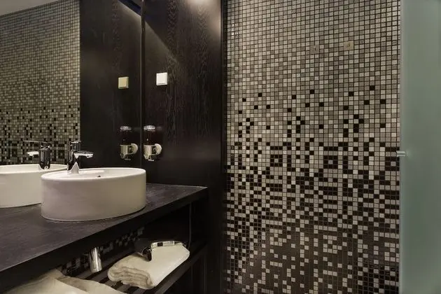 Comfort Tek Büyük veya İki Ayrı Yataklı Oda