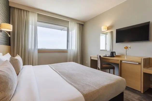 Comfort Tek Büyük veya İki Ayrı Yataklı Oda